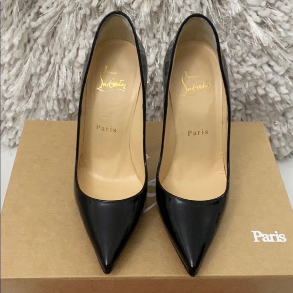 Christian Louboutin So Kate Pumps